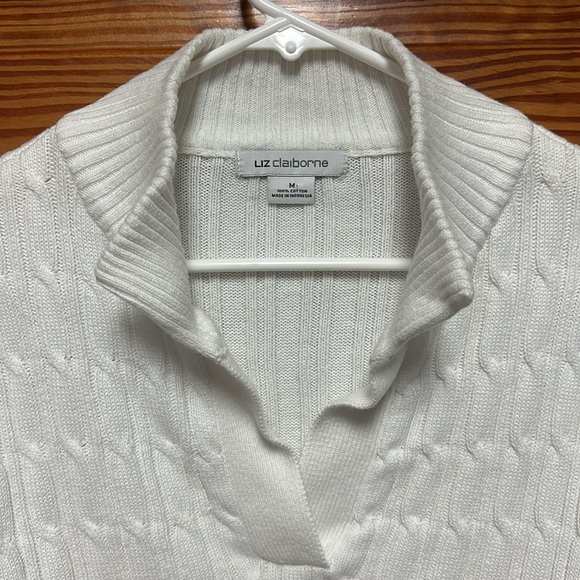 Liz Claiborne cropped White Sweater size Medium
Show off that beautiful tan. - Picture 7 of 7